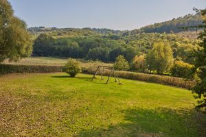 Communal Gardens- click for photo gallery